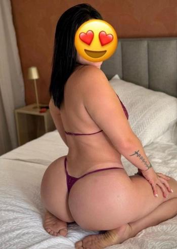 pame, 25  female escort, Knoxville