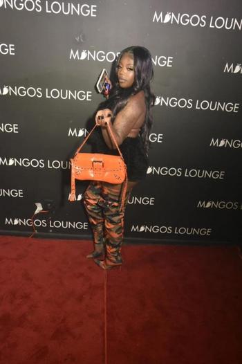 Sukii sukii, 28  female escort, Knoxville