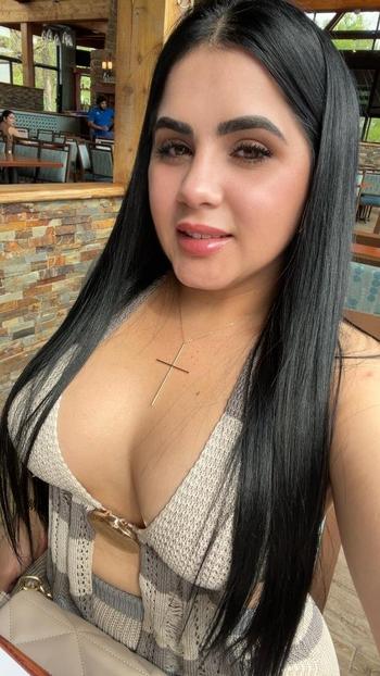 Lis, 27  female escort, Knoxville